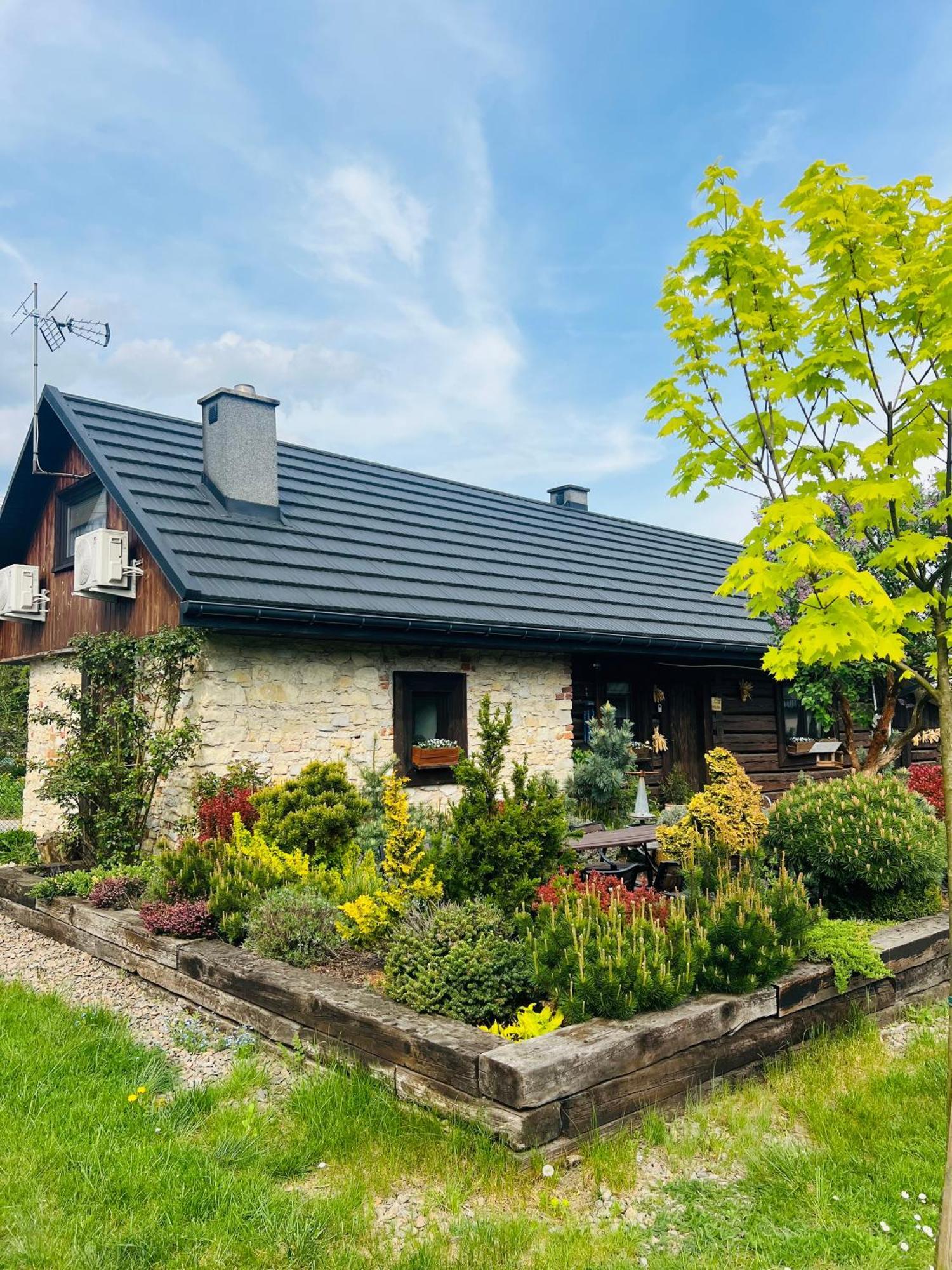 Malinowa Chatka Jankowice  Buitenkant foto